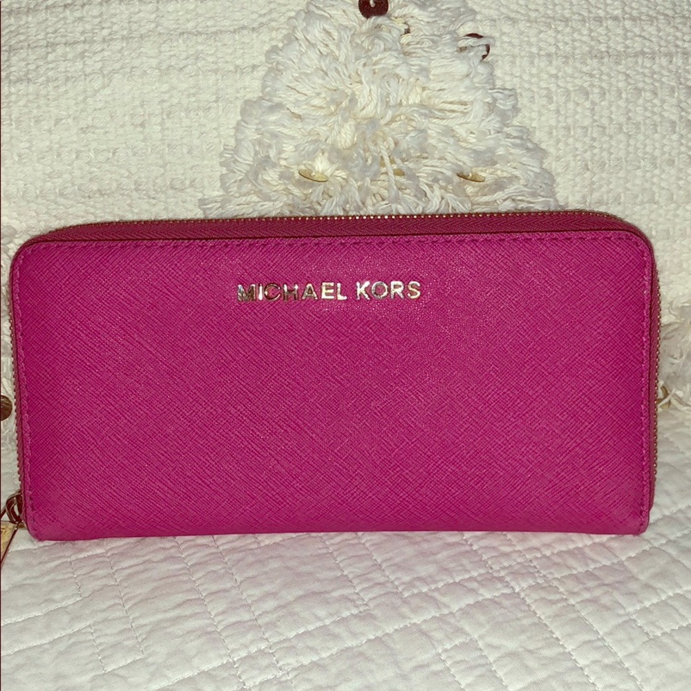 Michael Kors wallet